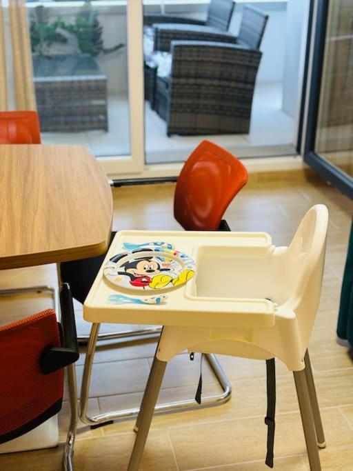 Peter Pan Lodge - 15Min Walk To Disney Chessy  Bagian luar foto